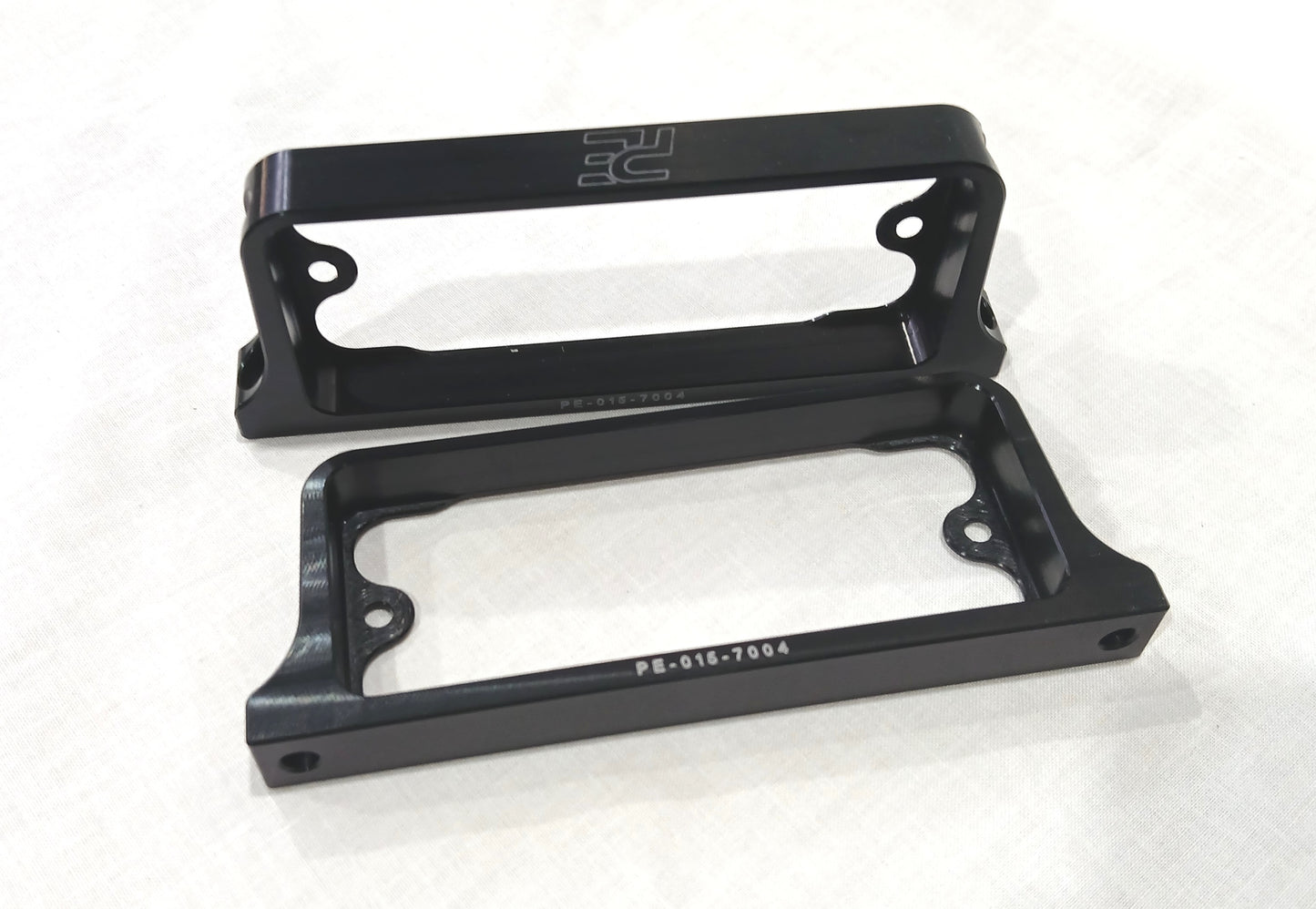 MoTeC Mounting Brackets by PE Racing.
To suit MoTeC M84, M400, M600, M800, TCMux, IEX, DBW4, E888 & E816 Expanders, ECU's & Controllers.