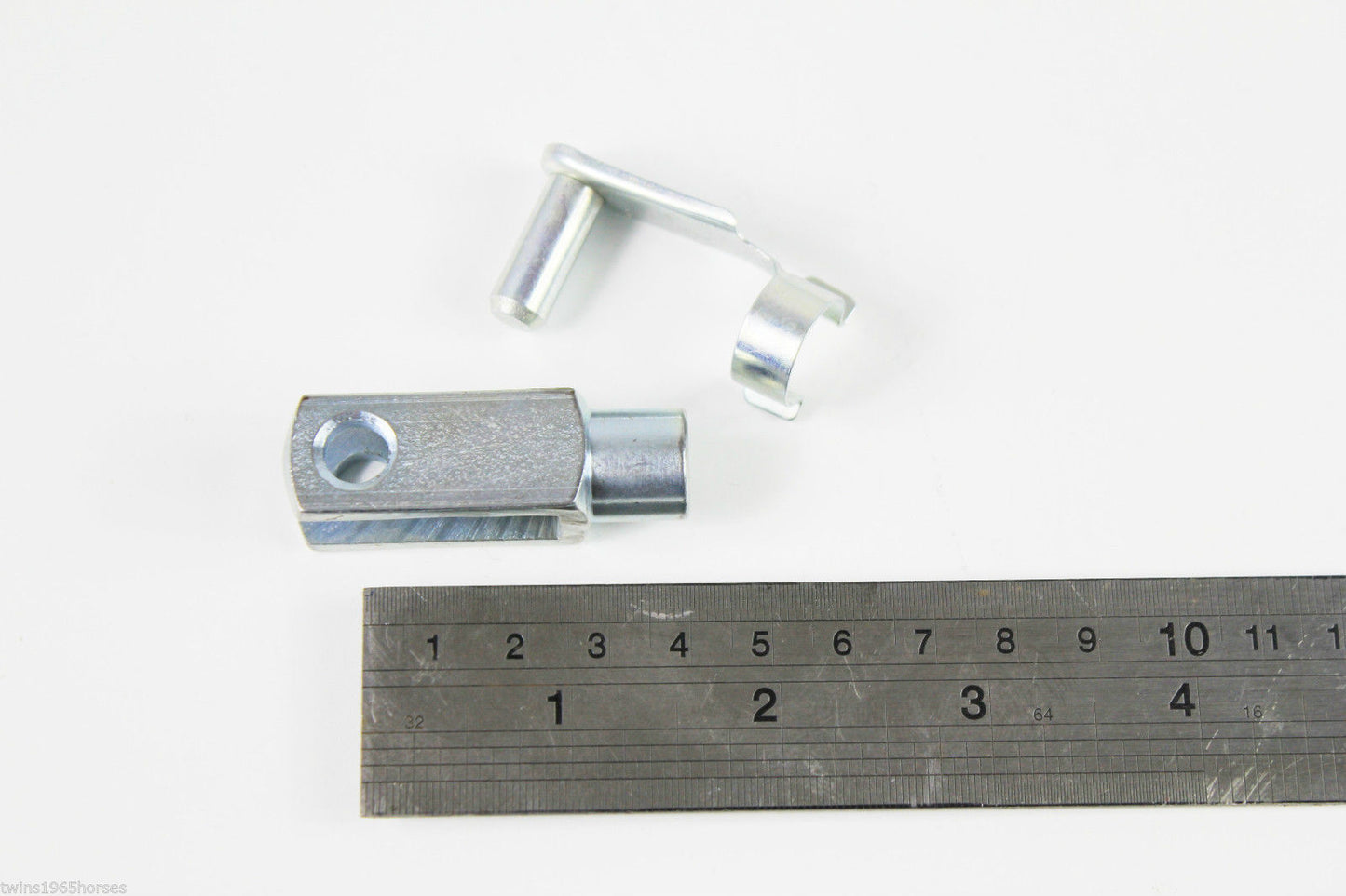 Quick Release Female Clevis Fitting